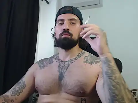 Snapshot of MateoHunk chatting on September 11, 2025, 10:04 am MateoHunk online show from September 11, 2025, 10:04 am