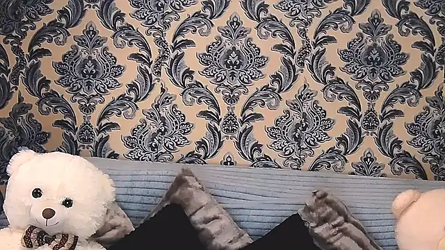 Aly girl1 online show from March 15, 2025, 1:51 pm