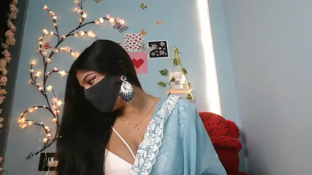 Reena Singh53 online show from October 28, 2025, 1:32 pm