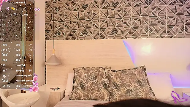 Snapshot of IvannaAnggel chatting on March 14, 2025, 5:46 pm IvannaAnggel online show from March 14, 2025, 5:46 pm