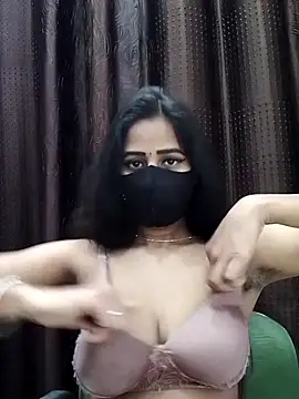 Snapshot of Lalisa_sexy chatting on February 6, 2026, 5:20 pm Lalisa sexy online show from February 6, 2026, 5:20 pm