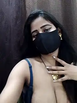 Snapshot of Lalisa_sexy chatting on February 25, 2026, 11:04 pm Lalisa sexy online show from February 25, 2026, 11:04 pm