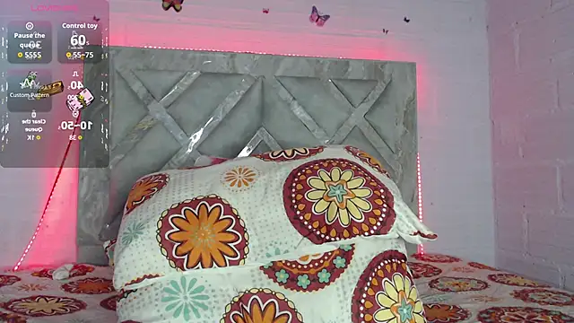 Snapshot of tami_vega chatting on November 3, 2025, 12:42 pm tami vega online show from November 3, 2025, 12:42 pm