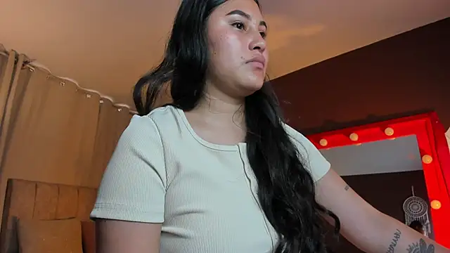 Little Ivy online show from March 3, 2026, 7:10 pm