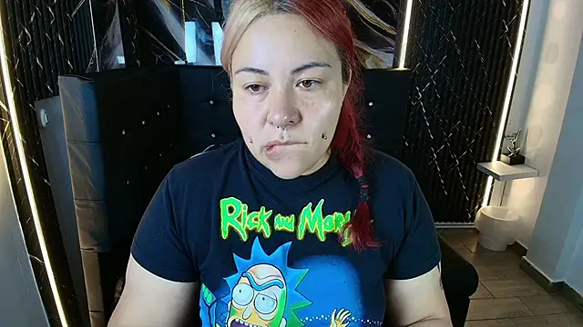 Snapshot of Bruja__Scarlata chatting on November 8, 2025, 10:08 am Bruja Scarlata online show from November 8, 2025, 10:08 am