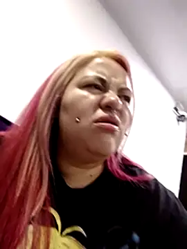 Snapshot of Bruja__Scarlata chatting on December 3, 2025, 10:14 am Bruja Scarlata online show from December 3, 2025, 10:14 am