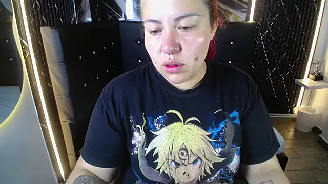 Snapshot of Bruja__Scarlata chatting on November 4, 2025, 10:08 am Bruja Scarlata online show from November 4, 2025, 10:08 am