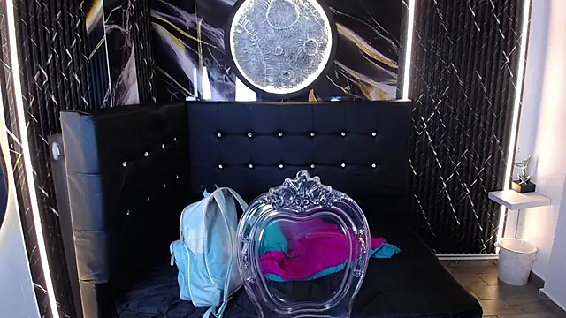 Snapshot of Bruja__Scarlata chatting on October 27, 2025, 10:05 am Bruja Scarlata online show from October 27, 2025, 10:05 am