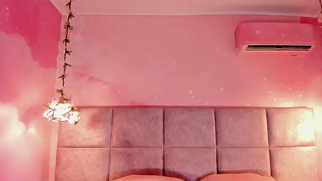 anastasia jhons online show from November 20, 2025, 3:18 am