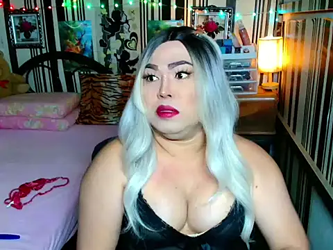 Snapshot of Reginex chatting on February 5, 2026, 1:07 pm Reginex online show from February 5, 2026, 1:07 pm