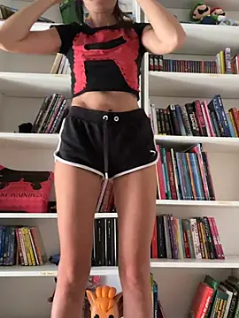 LolloLara91 online show from June 29, 2026, 10:37 am