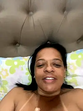 Snapshot of lomagata chatting on November 26, 2025, 9:20 am lomagata online show from November 26, 2025, 9:20 am