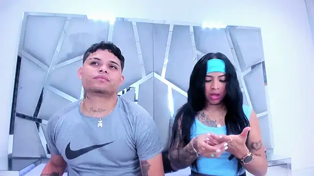 MelissaAndZeuss online show from March 19, 2025, 4:25 am