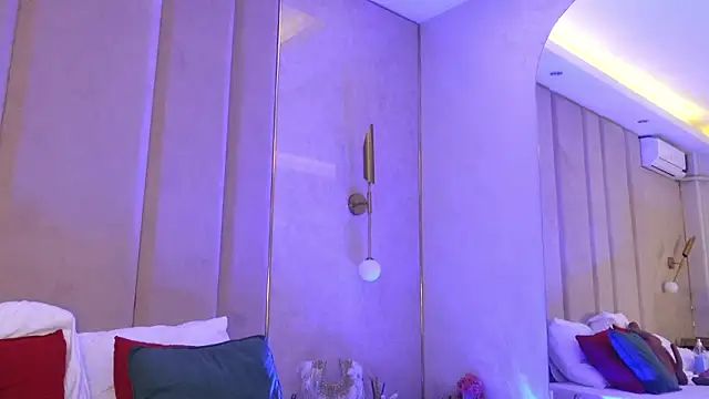 Snapshot of Denise_Taylor chatting on February 19, 2026, 5:59 am Denise Taylor online show from February 19, 2026, 5:59 am