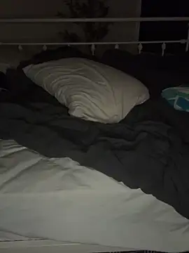 blondeandthick online show from March 11, 2025, 10:29 am