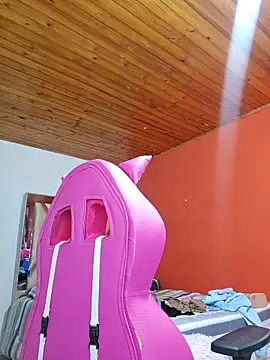 Snapshot of Shermie24 chatting on March 3, 2026, 5:25 am Shermie24 online show from March 3, 2026, 5:25 am