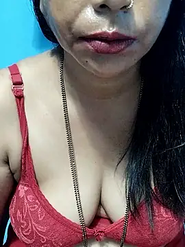 Snapshot of Urmila_bhabhii chatting on September 21, 2025, 3:44 am Urmila bhabhii online show from September 21, 2025, 3:44 am