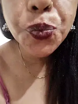 Urmila bhabhii online show from March 30, 2026, 2:29 pm