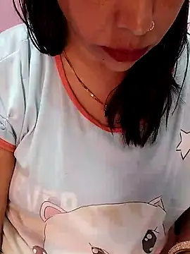 Snapshot of Urmila_bhabhii chatting on March 19, 2025, 2:48 am Urmila bhabhii online show from March 19, 2025, 2:48 am