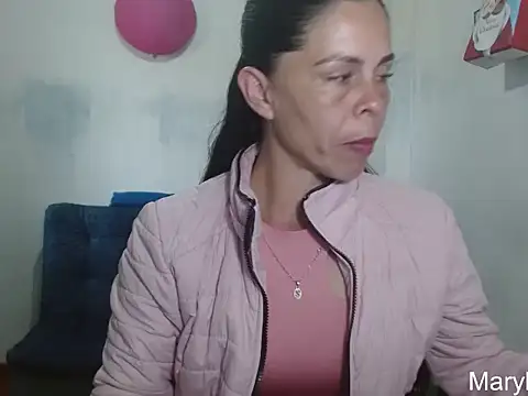 Snapshot of Marilyn_xxxx chatting on April 24, 2026, 6:43 pm Marilyn xxxx online show from April 24, 2026, 6:43 pm