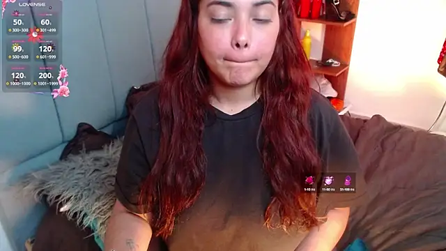 Snapshot of VictoriaMontero30000 chatting on March 13, 2025, 6:58 am VictoriaMontero30000 online show from March 13, 2025, 6:58 am