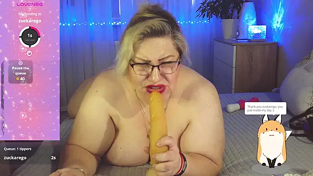 Snapshot of AngelinaGlam chatting on March 13, 2025, 12:24 pm AngelinaGlam online show from March 13, 2025, 12:24 pm