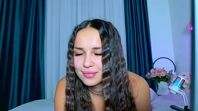 Snapshot of Brenda_M00n chatting on October 15, 2025, 3:09 pm Brenda M00n online show from October 15, 2025, 3:09 pm