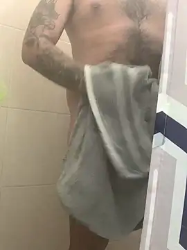 Snapshot of perrrotegrande chatting on December 1, 2025, 8:37 am perrrotegrande online show from December 1, 2025, 8:37 am