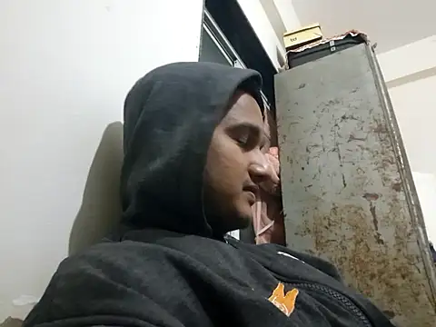 Snapshot of Jonrobinso chatting on January 9, 2026, 5:09 pm Jonrobinso online show from January 9, 2026, 5:09 pm