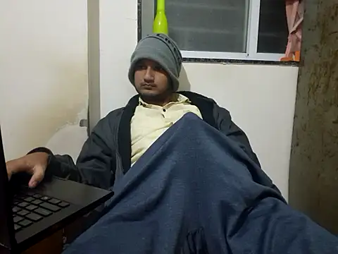 Snapshot of Jonrobinso chatting on November 29, 2025, 5:24 pm Jonrobinso online show from November 29, 2025, 5:24 pm