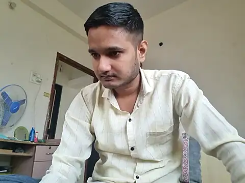 Snapshot of Jonrobinso chatting on November 13, 2025, 4:27 am Jonrobinso online show from November 13, 2025, 4:27 am