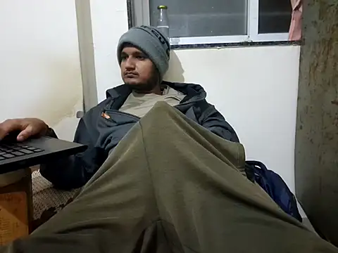 Snapshot of Jonrobinso chatting on December 5, 2025, 4:38 pm Jonrobinso online show from December 5, 2025, 4:38 pm