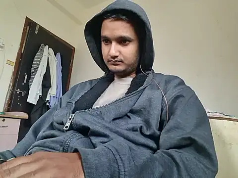 Snapshot of Jonrobinso chatting on November 18, 2025, 5:11 am Jonrobinso online show from November 18, 2025, 5:11 am