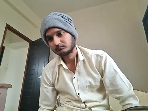 Snapshot of Jonrobinso chatting on December 2, 2025, 5:53 am Jonrobinso online show from December 2, 2025, 5:53 am