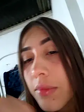Maralains online show from May 16, 2026, 1:48 am