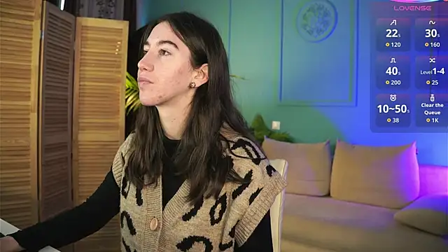 Belle Via online show from October 20, 2025, 1:11 pm