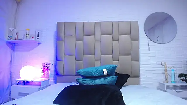 Kristin Ramirez online show from March 19, 2025, 2:35 pm