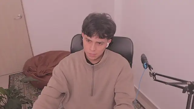 Tony Hoffa online show from December 5, 2025, 5:33 pm