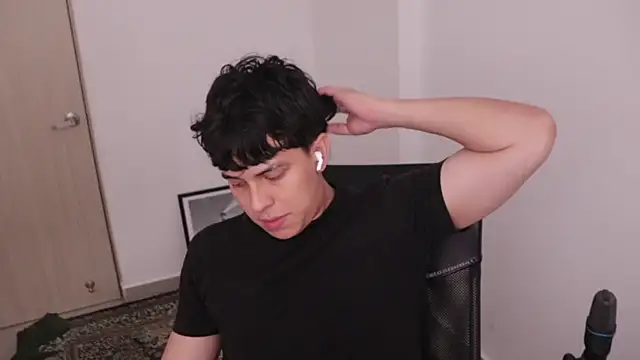 Tony Hoffa online show from March 31, 2026, 10:56 pm