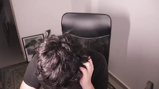 Tony Hoffa online show from April 18, 2026, 1:30 am