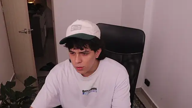 Tony Hoffa online show from February 12, 2026, 6:18 pm