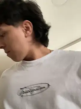 Tony Hoffa online show from November 27, 2025, 8:09 pm