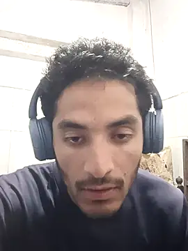 Snapshot of nskgenz chatting on February 16, 2026, 11:42 am nskgenz online show from February 16, 2026, 11:42 am