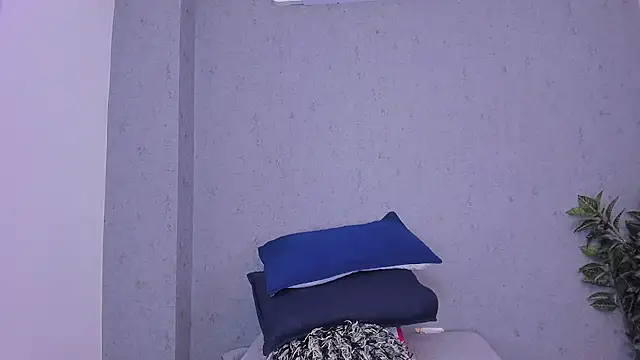 Snapshot of Tiffany_mendez chatting on April 27, 2026, 12:14 pm Tiffany mendez online show from April 27, 2026, 12:14 pm