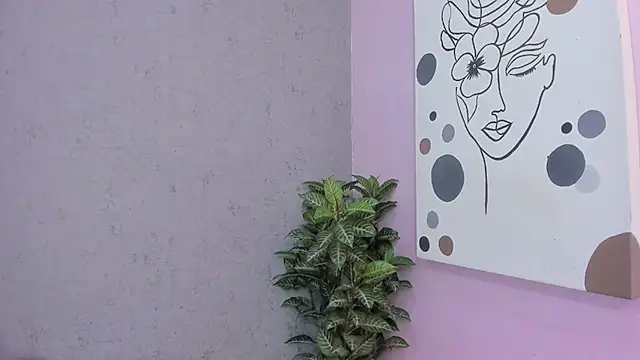 Snapshot of Tiffany_mendez chatting on November 25, 2025, 12:05 pm Tiffany mendez online show from November 25, 2025, 12:05 pm