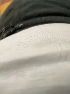 Snapshot of karthick25 chatting on November 18, 2025, 5:49 pm karthick25 online show from November 18, 2025, 5:49 pm