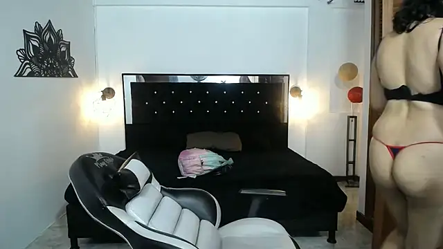 Snapshot of candy_hairy chatting on March 19, 2025, 2:59 am candy hairy online show from March 19, 2025, 2:59 am