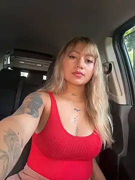 Snapshot of amanda-medrano1 chatting on February 14, 2026, 3:12 pm amanda-medrano1 online show from February 14, 2026, 3:12 pm