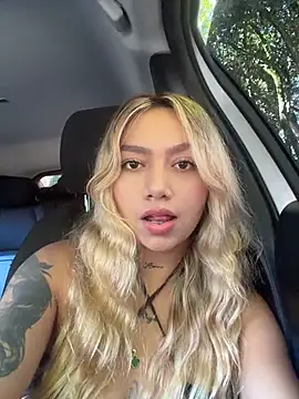 amanda-medrano1 online show from July 16, 2026, 1:52 pm