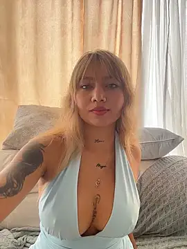 Snapshot of amanda-medrano1 chatting on February 24, 2026, 2:51 pm amanda-medrano1 online show from February 24, 2026, 2:51 pm